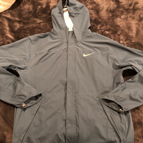 running jacket size 20